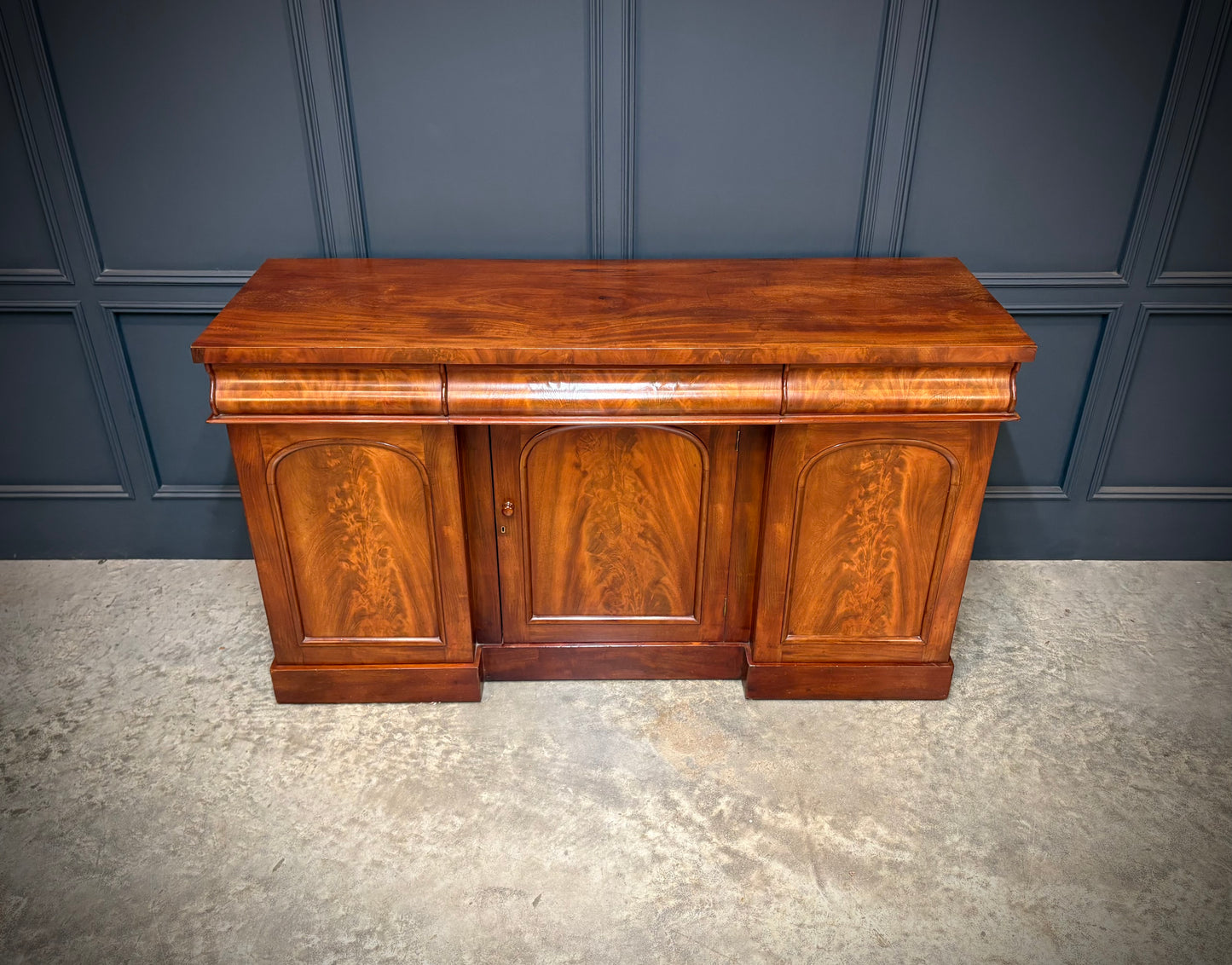 Victorian Mahogany Sideboard