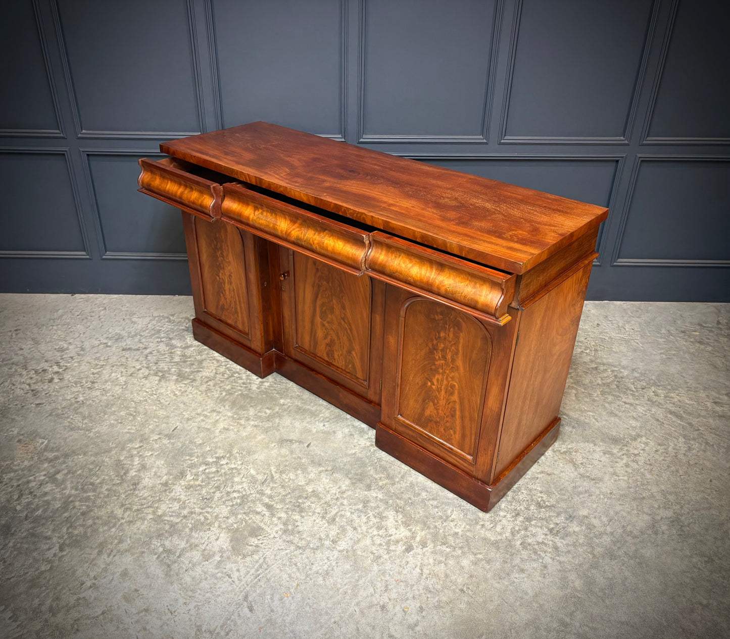 Victorian Mahogany Sideboard
