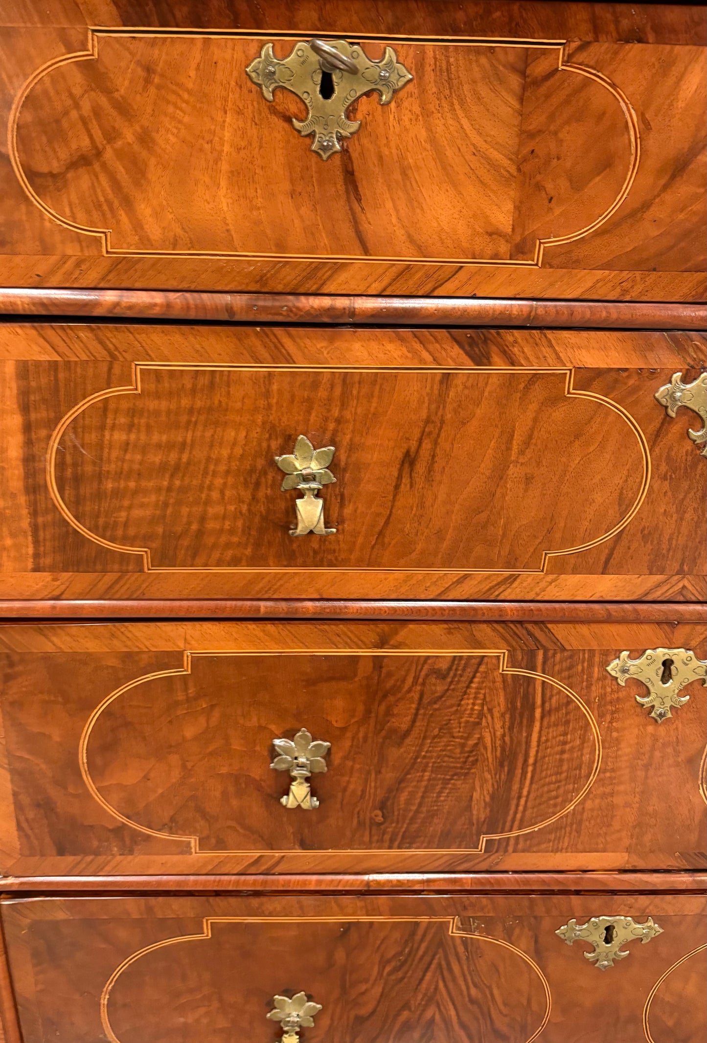 Fine William & Mary Walnut Chest of Drawers