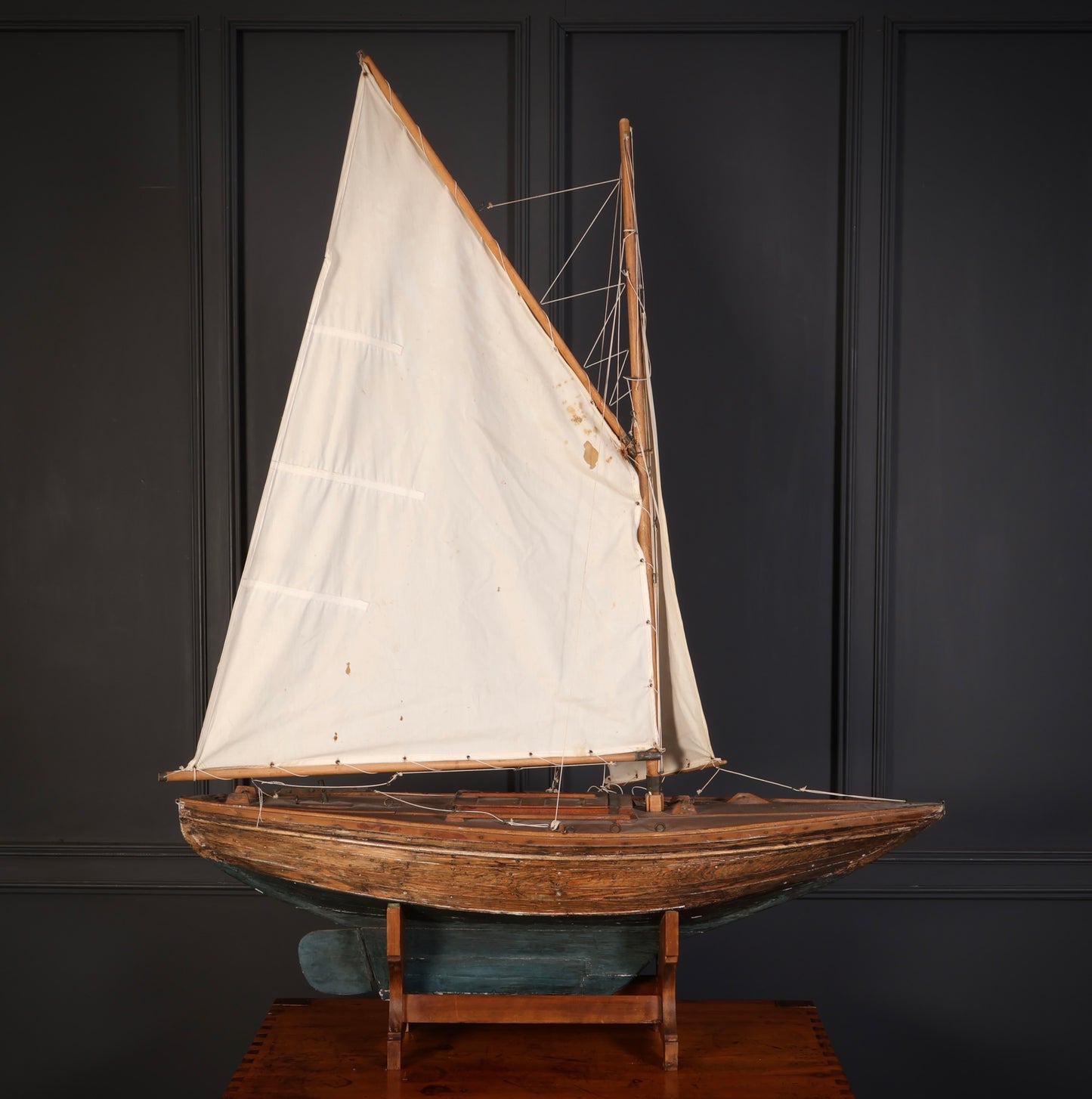 Large Pond Yacht - Circa 1900