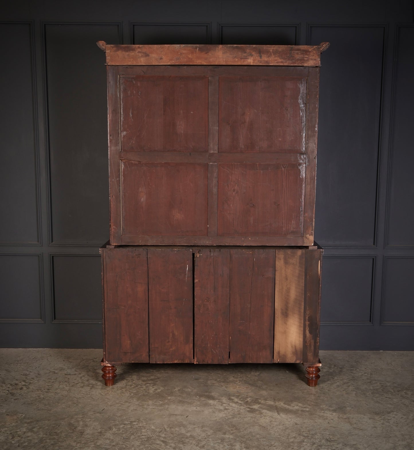 Scottish Mahogany Linen Press