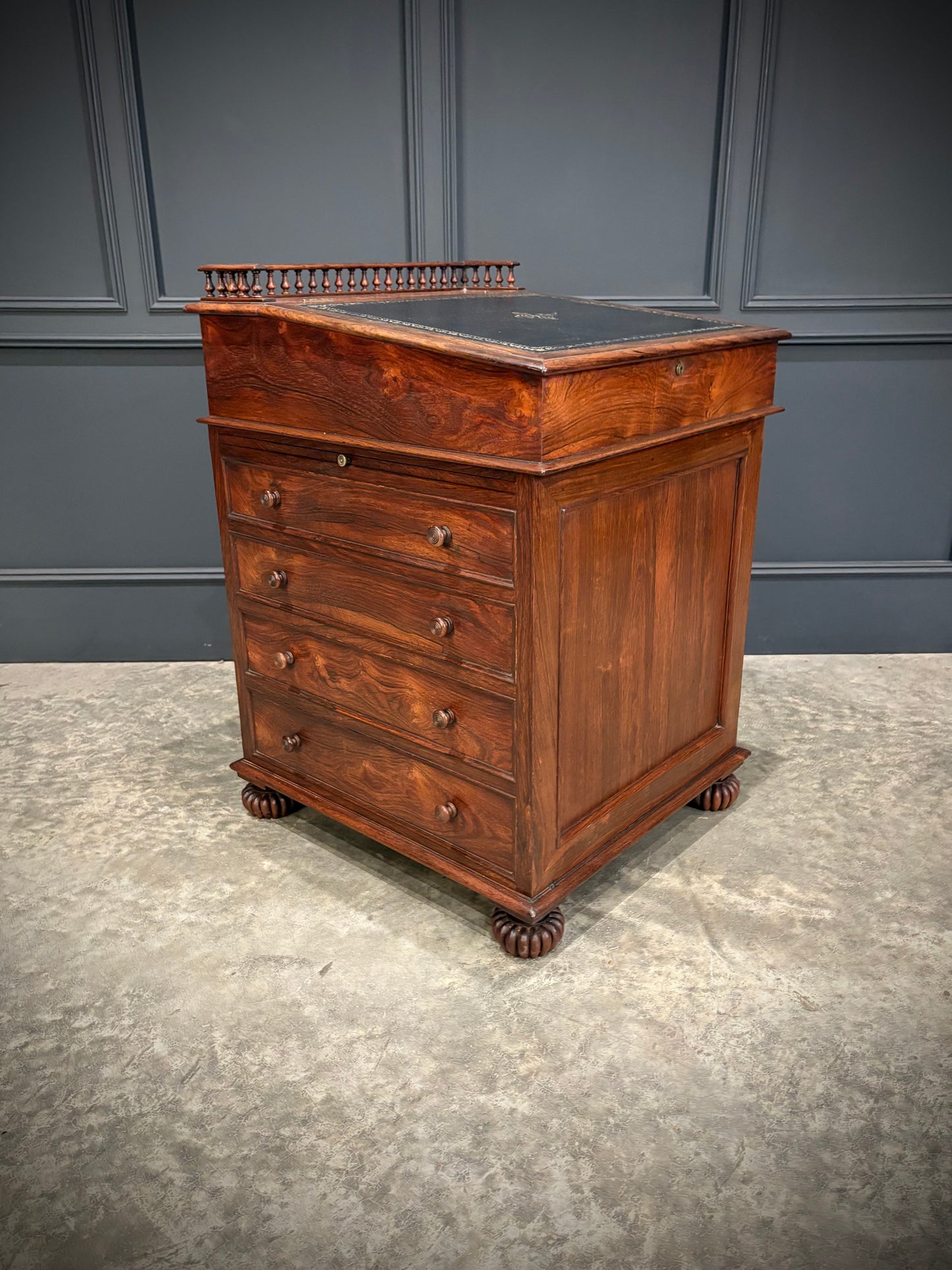Large 19th Century Rosewood Davenport Desk