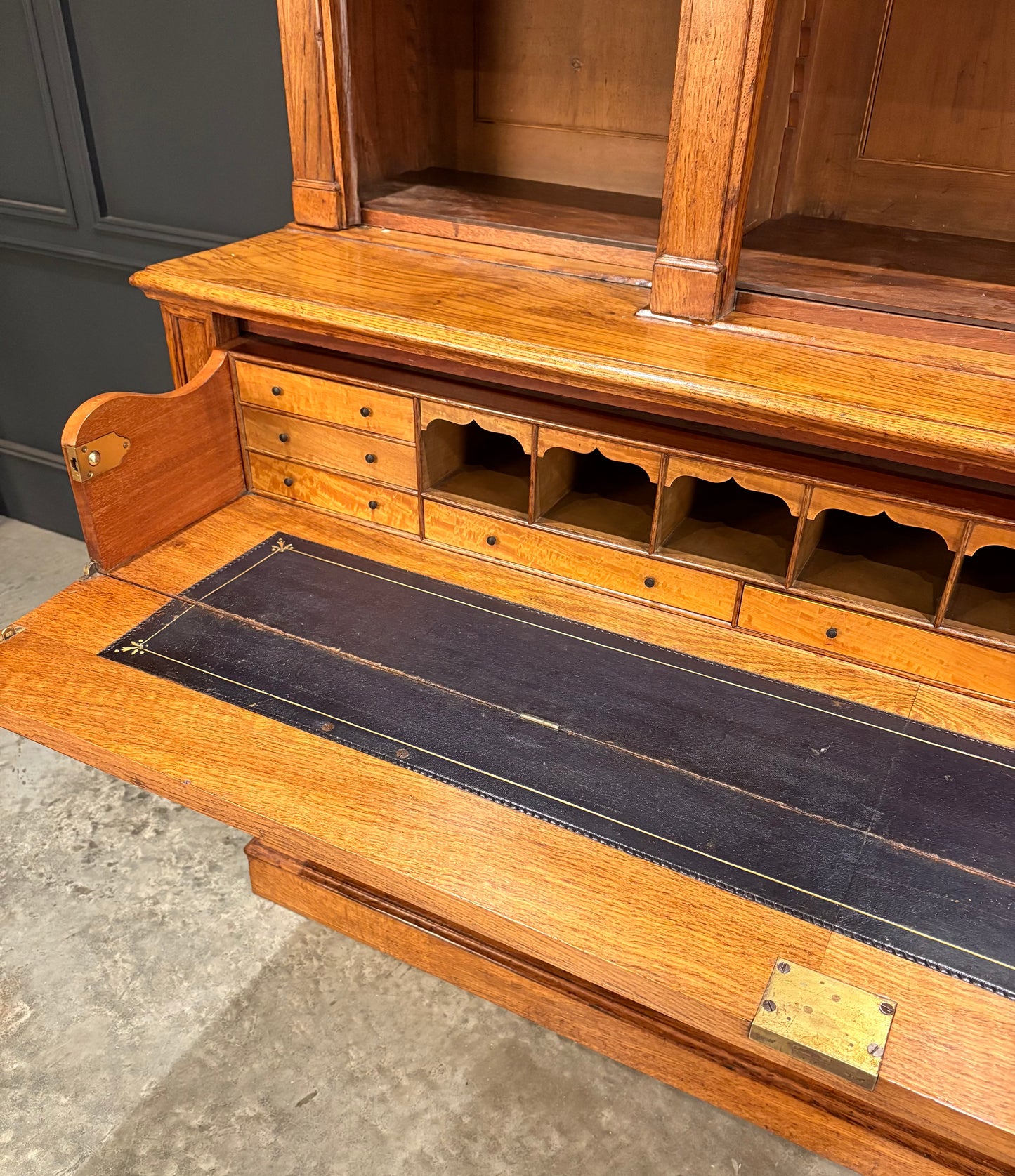 Early Victorian Breakfront Oak Bookcase