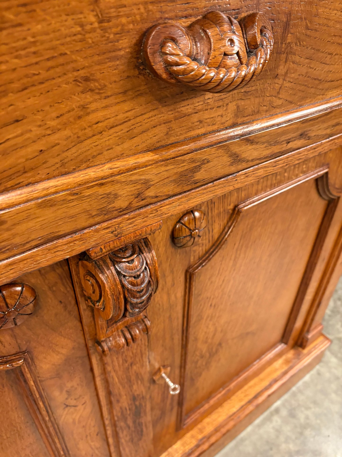 Early Victorian Breakfront Oak Bookcase