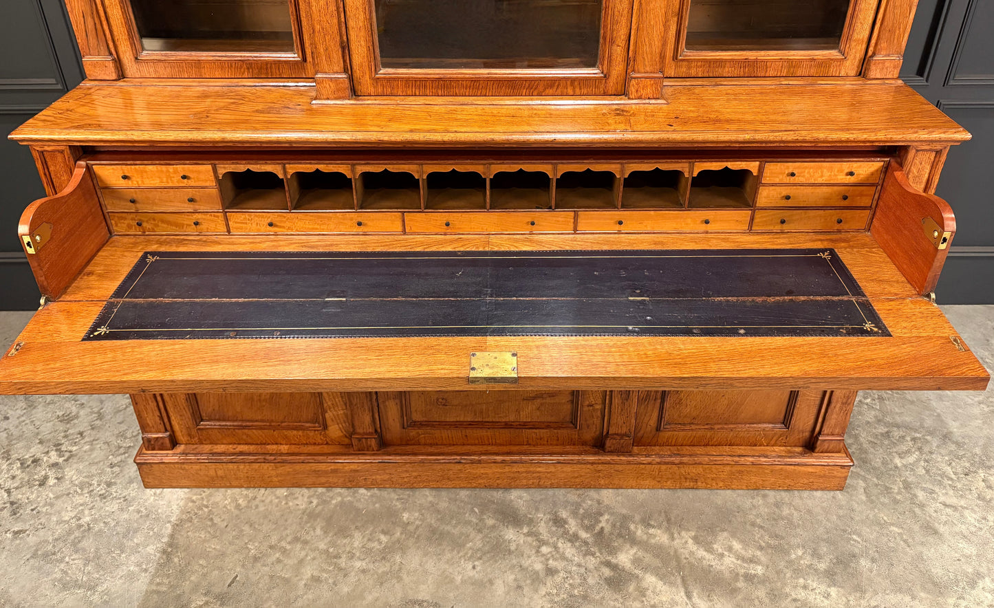 Early Victorian Breakfront Oak Bookcase