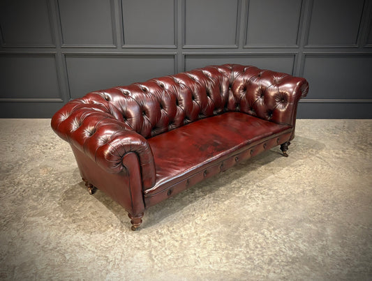 Victorian Buttoned Leather Chesterfield Sofa