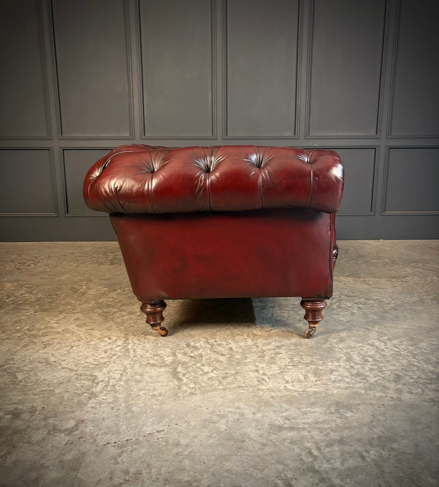 Victorian Buttoned Leather Chesterfield Sofa