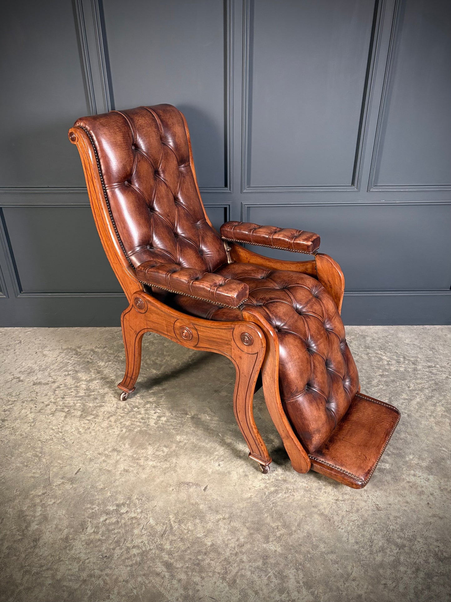 Superb Regency Mahogany & Leather Reclining Armchair