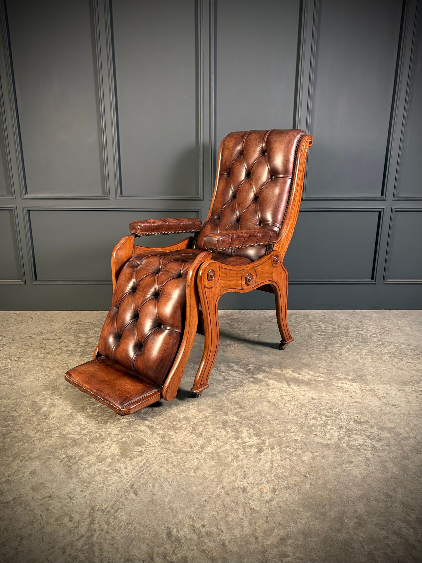 Superb Regency Mahogany & Leather Reclining Armchair