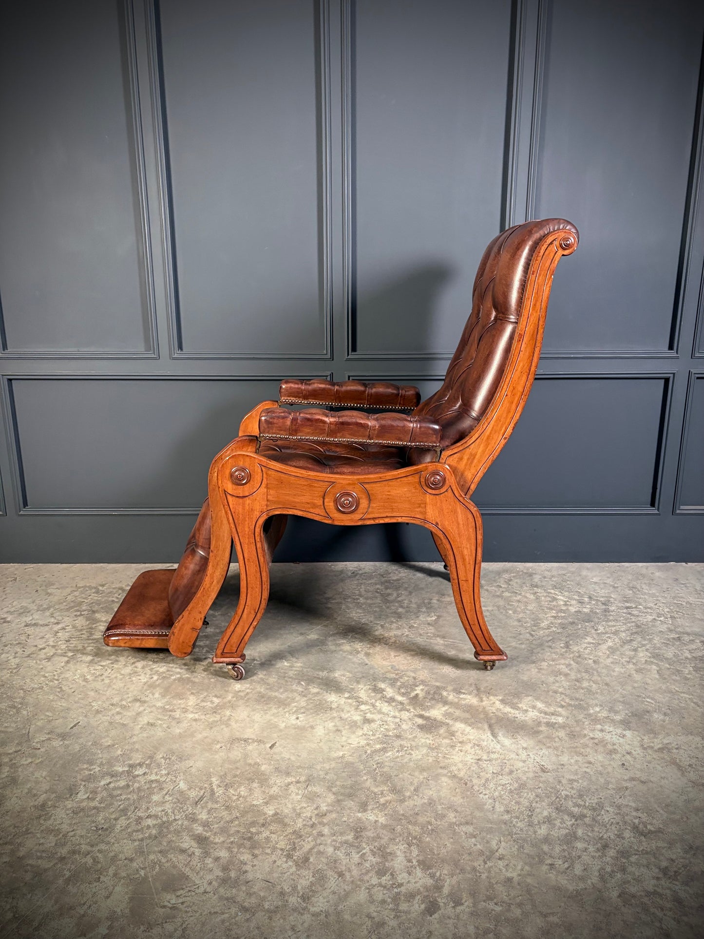 Superb Regency Mahogany & Leather Reclining Armchair