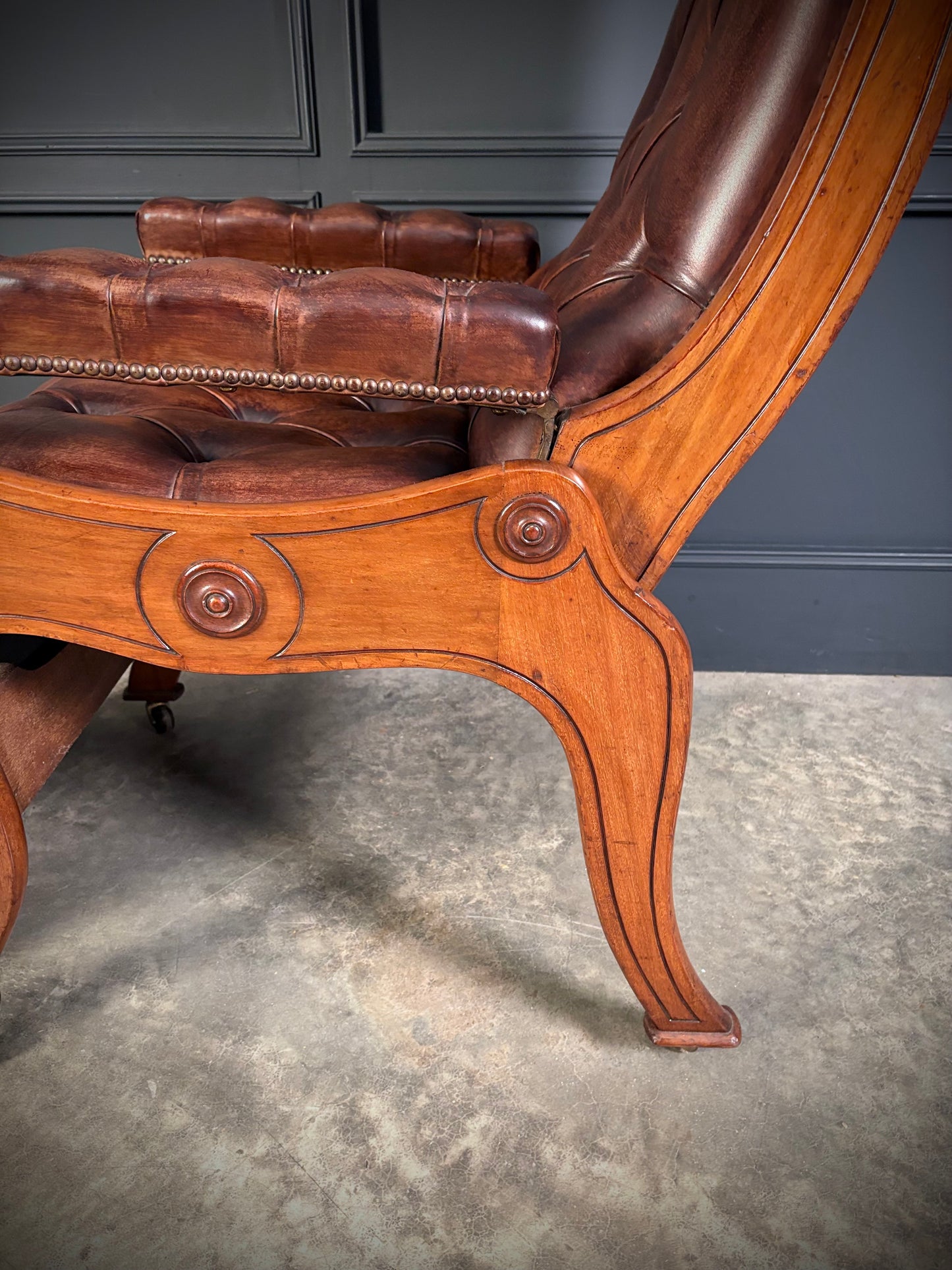 Superb Regency Mahogany & Leather Reclining Armchair