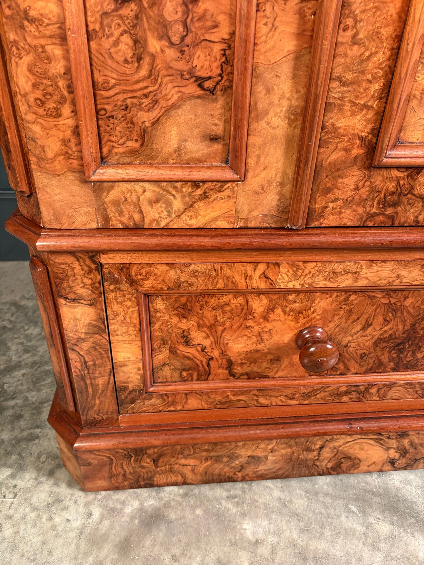 Victorian Burr Walnut Wardrobe