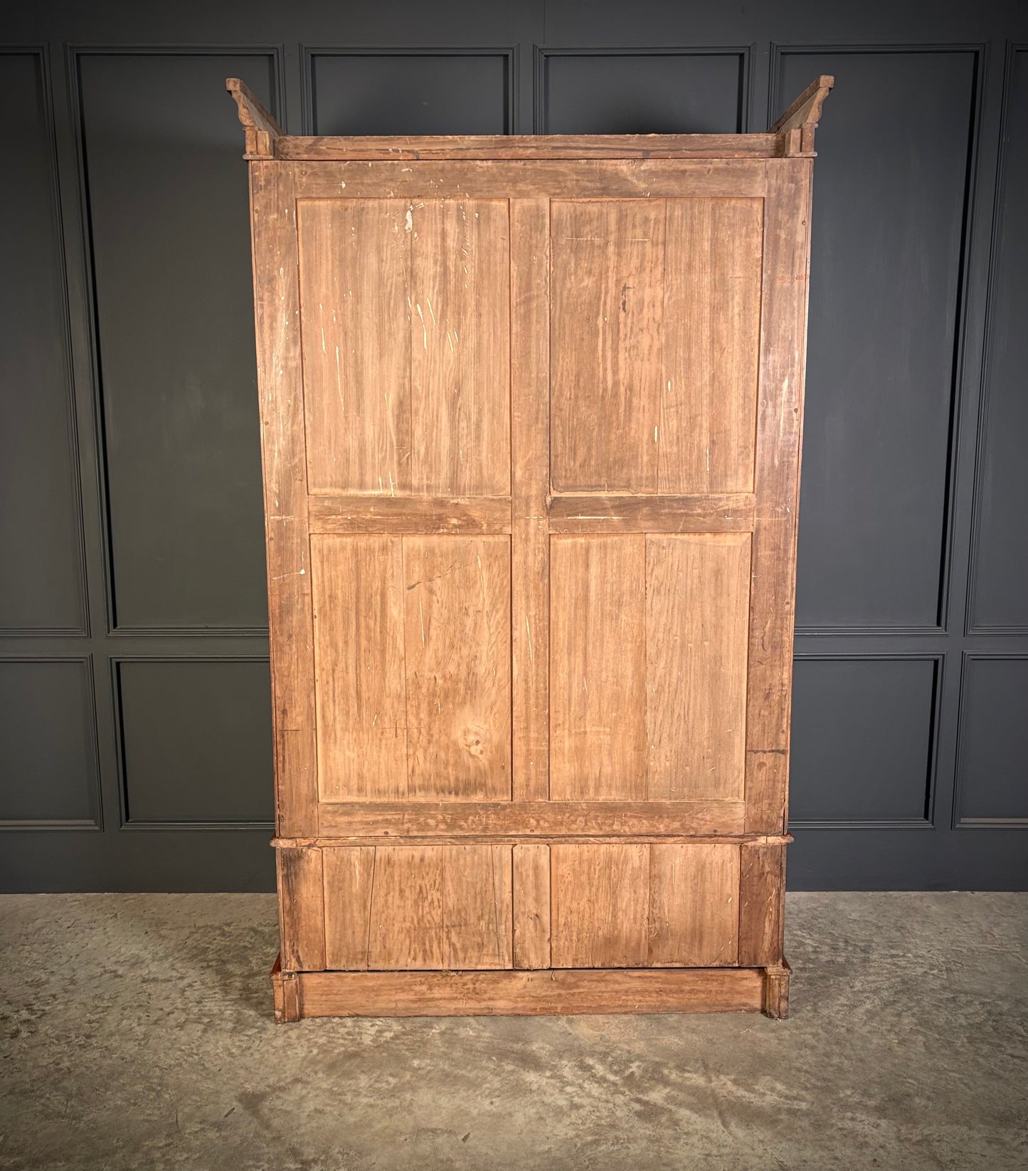 Victorian Burr Walnut Wardrobe