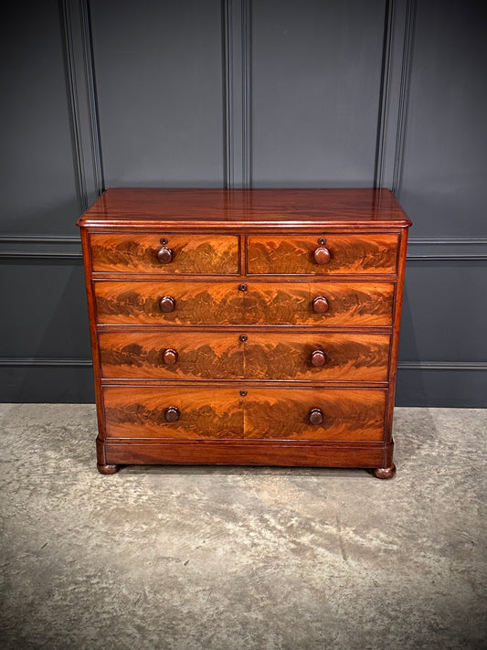 Victorian Mahogany Chest of Drawers