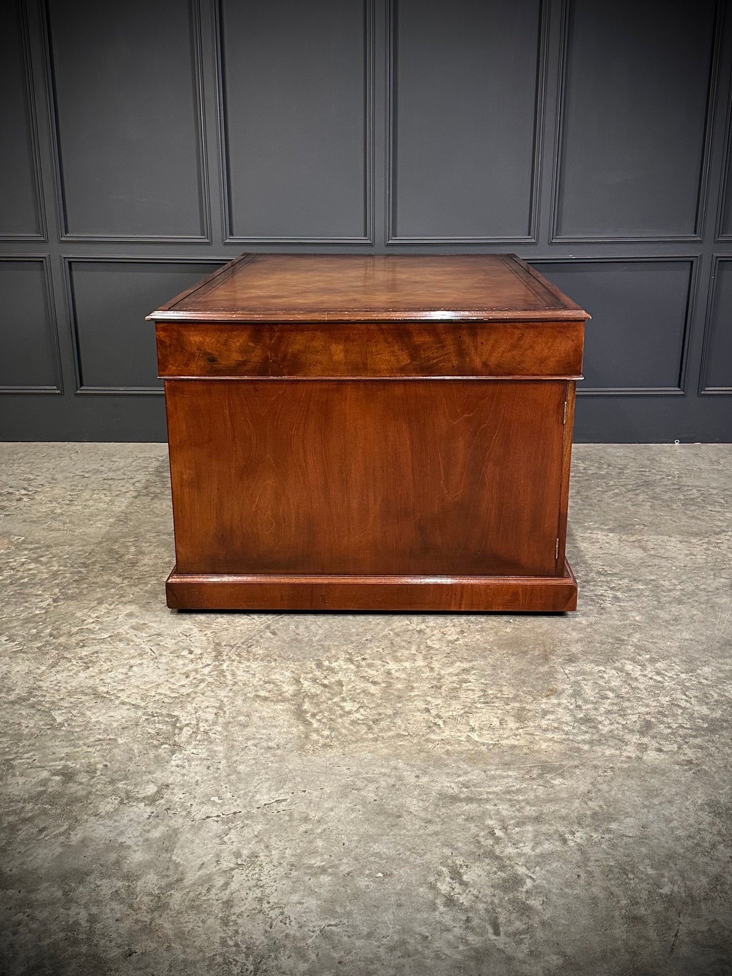 Large Mahogany & Leather Partners Desk