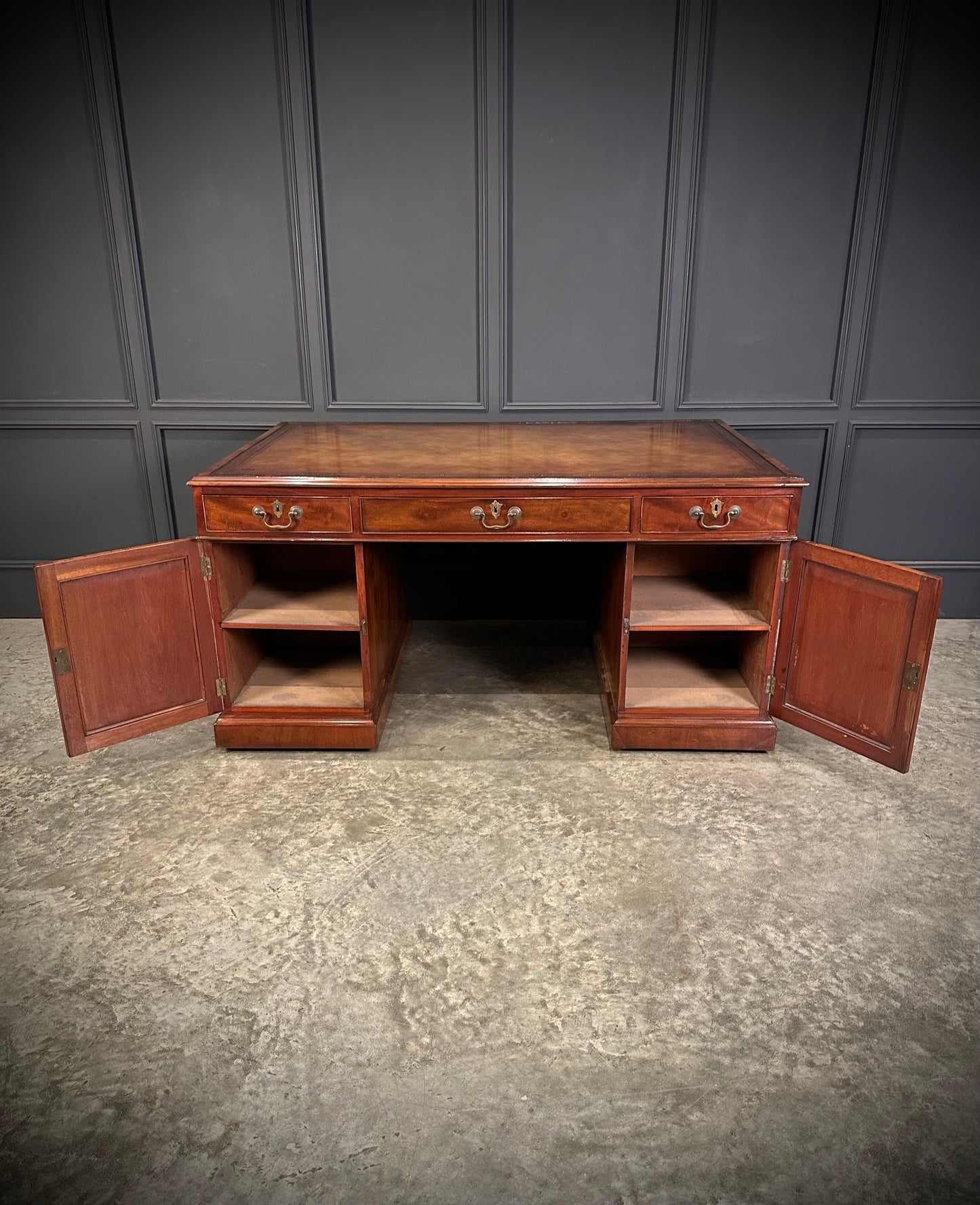 Large Mahogany & Leather Partners Desk
