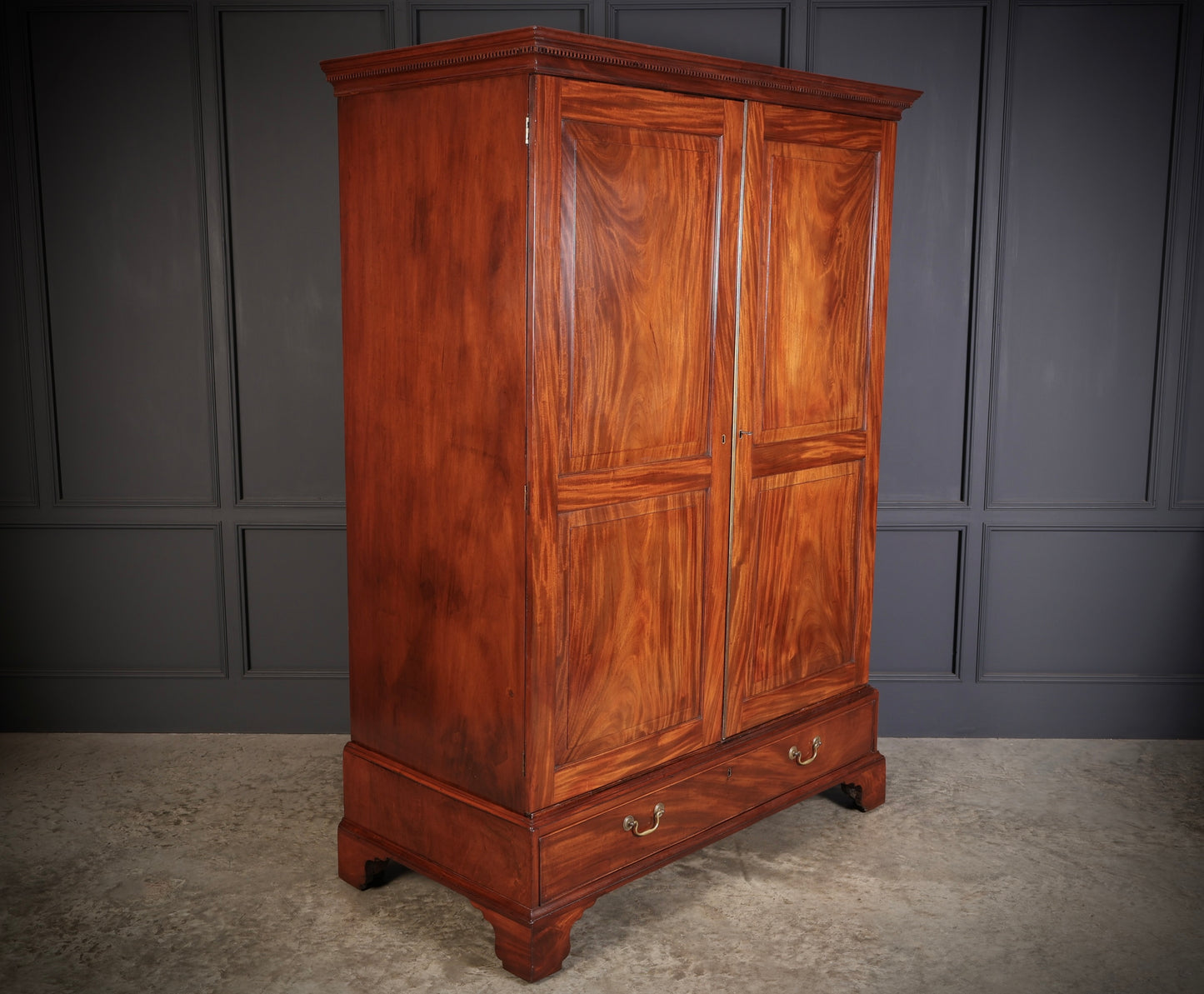 Large Georgian Mahogany Wardrobe