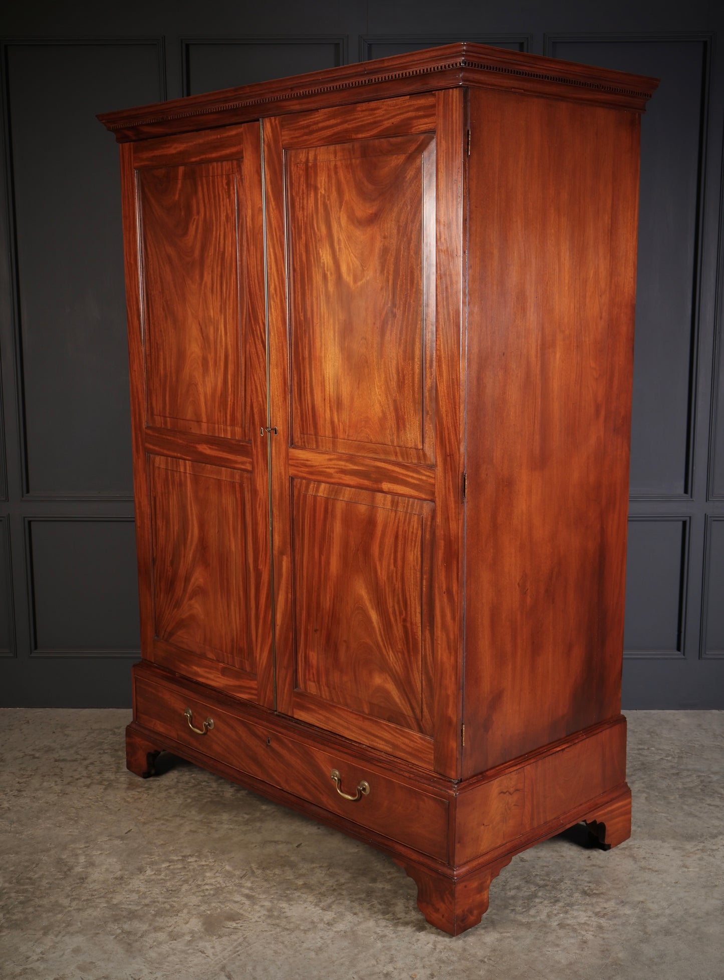 Large Georgian Mahogany Wardrobe