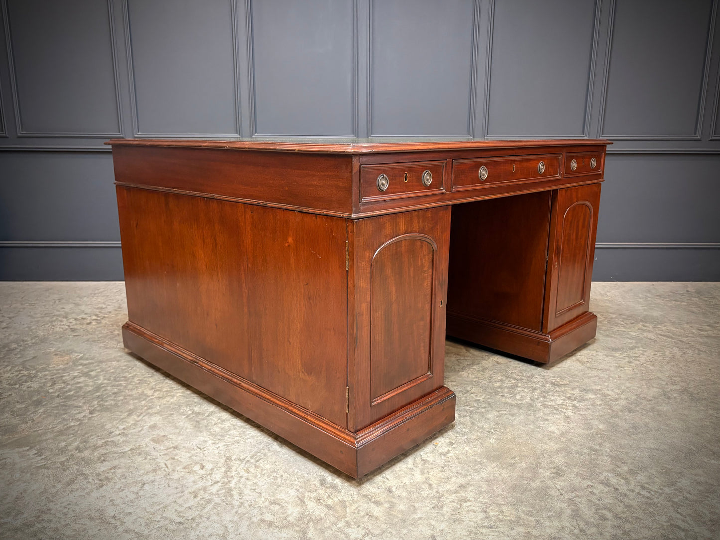 Large Victorian Mahogany Partners Desk
