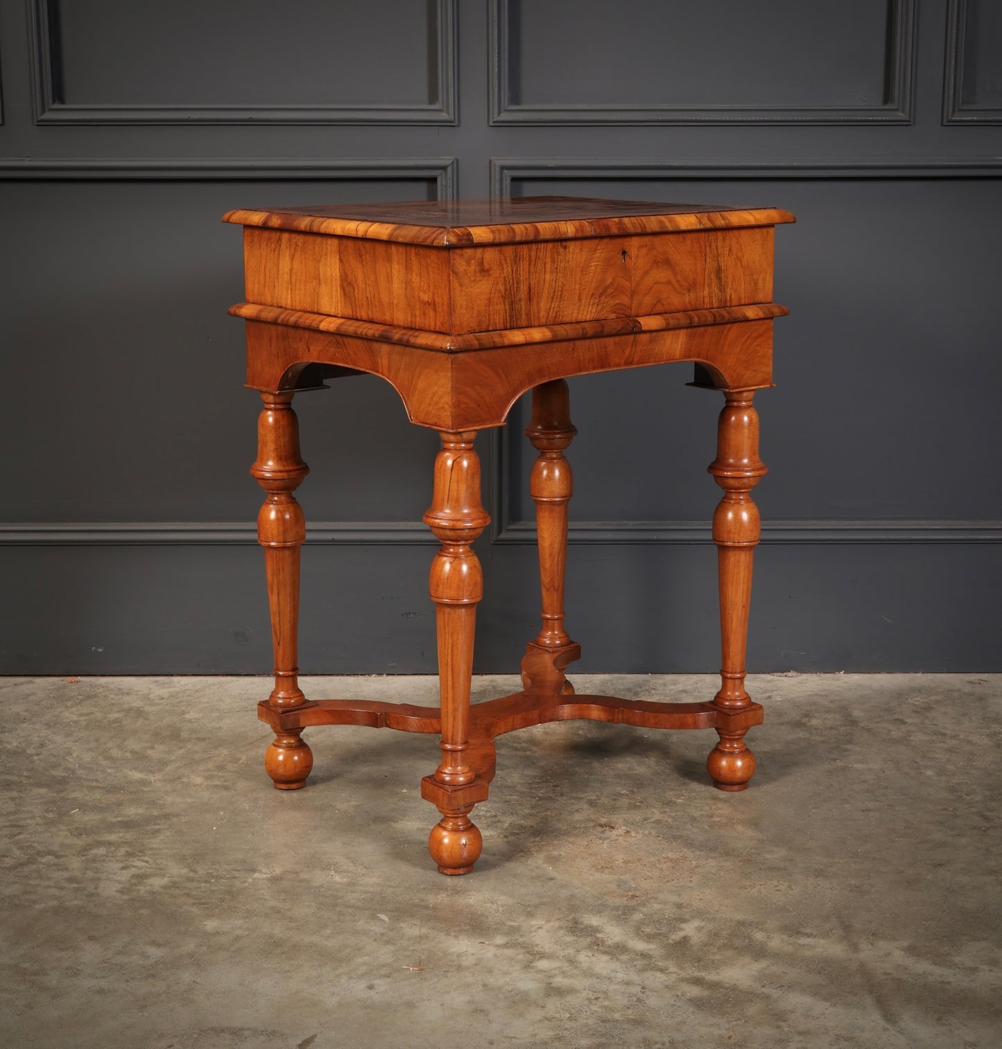 Oyster Walnut Box On Stand