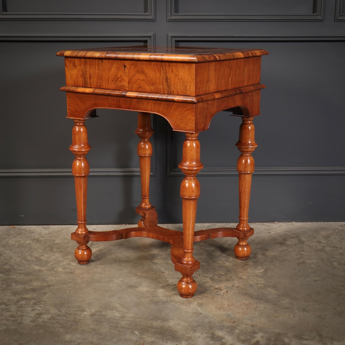 Oyster Walnut Box On Stand
