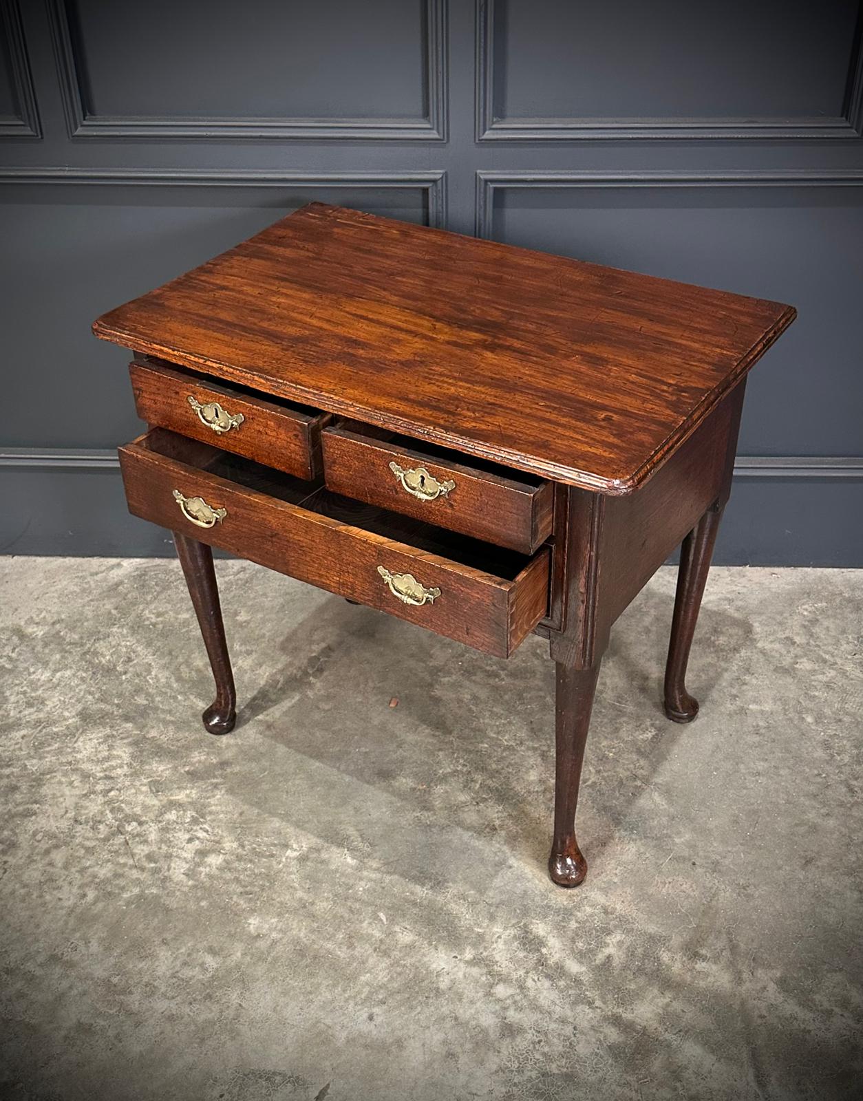 Queen Anne Oak Lowboy