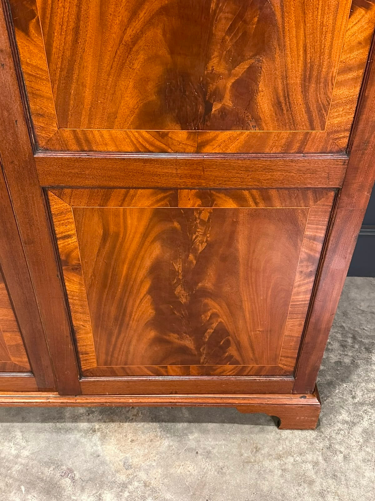 Georgian Style Mahogany Wardrobe