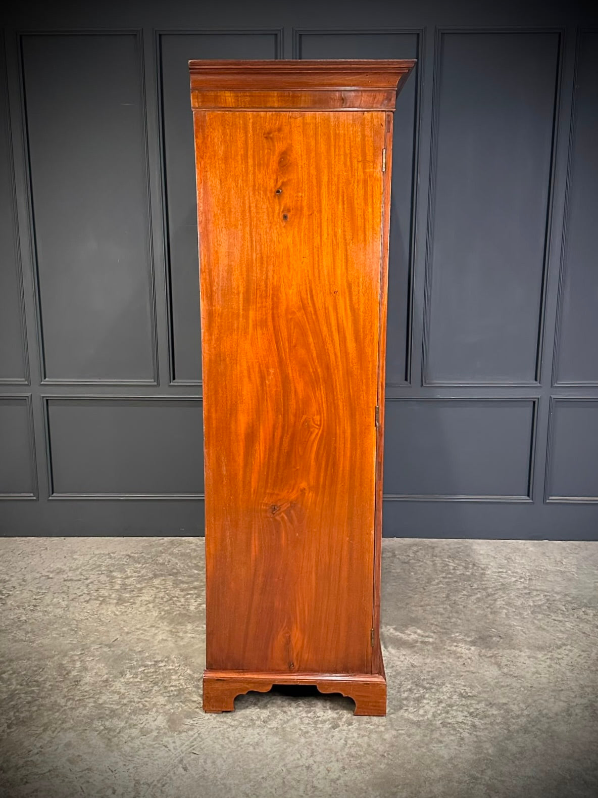 Georgian Style Mahogany Wardrobe