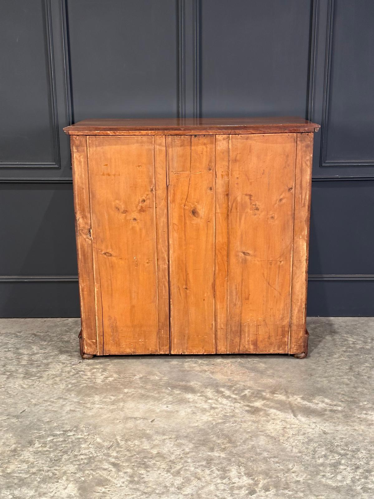 Victorian Mahogany Chest of Drawers