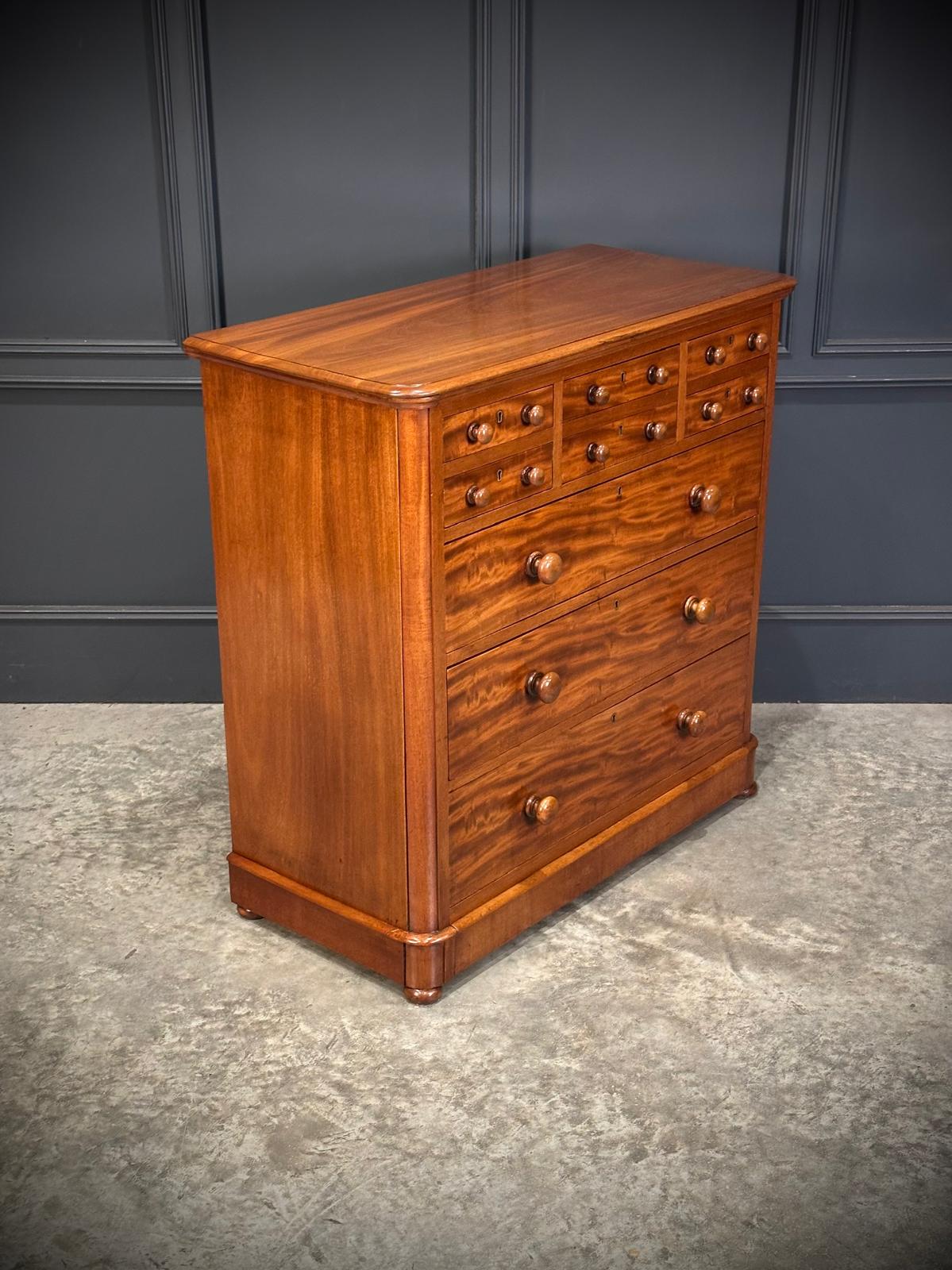 Victorian Mahogany Chest of Drawers