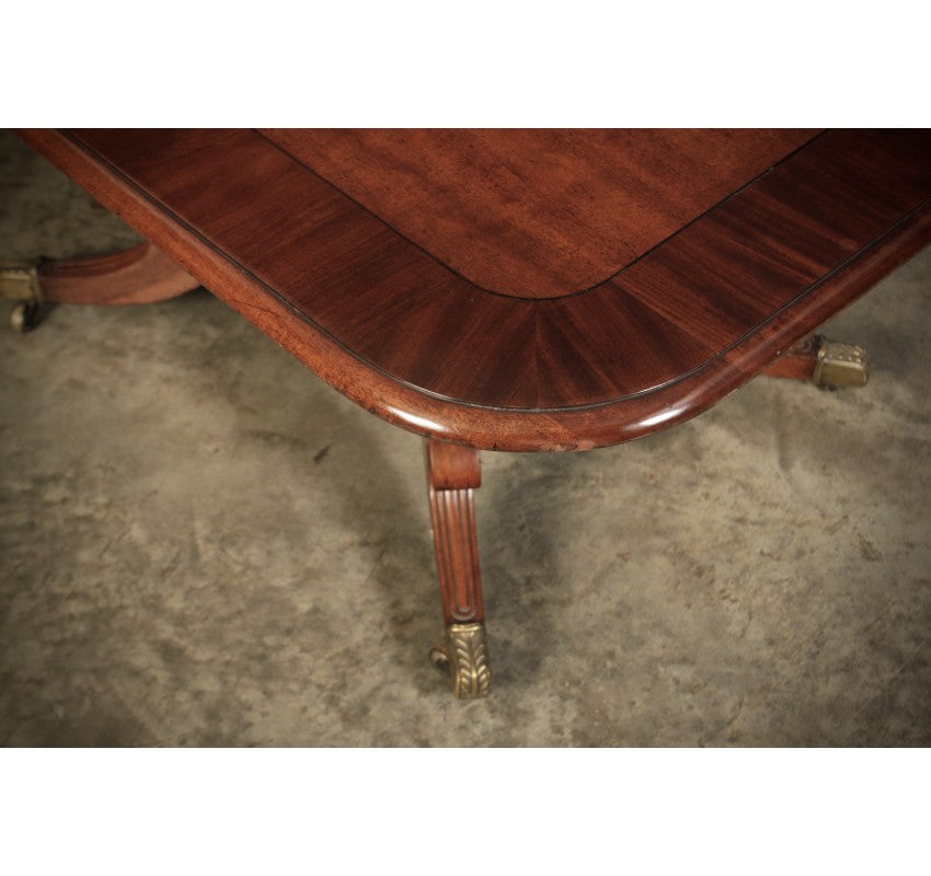 Regency Mahogany Tilt Top Table