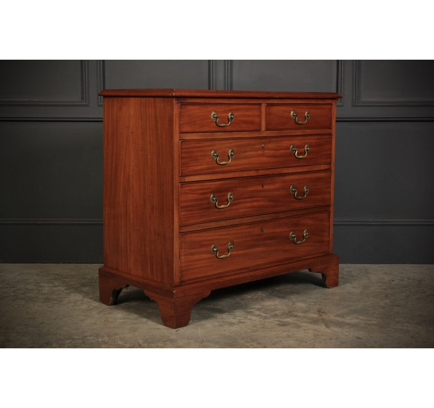 Small Light Mahogany Georgian Chest