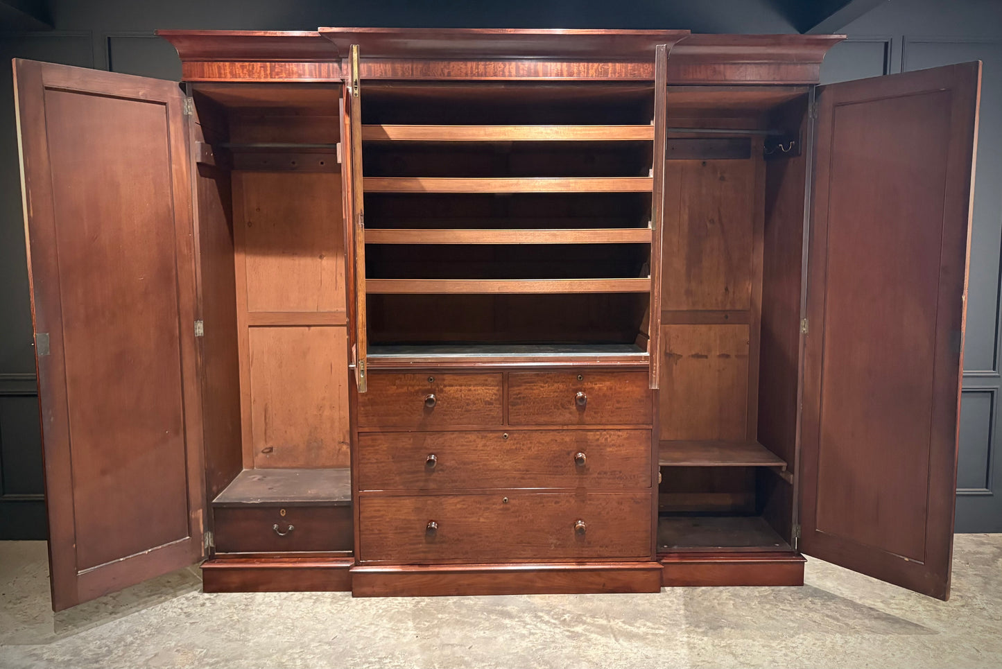 Victorian Mahogany 4 Door Wardrobe