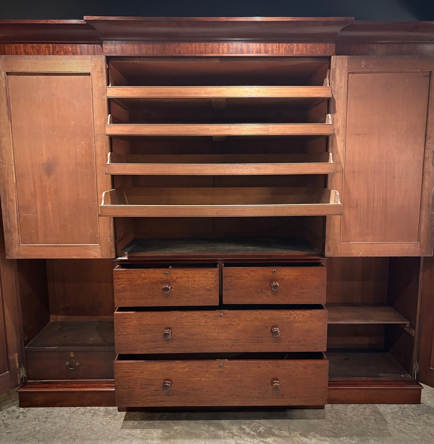 Victorian Mahogany 4 Door Wardrobe