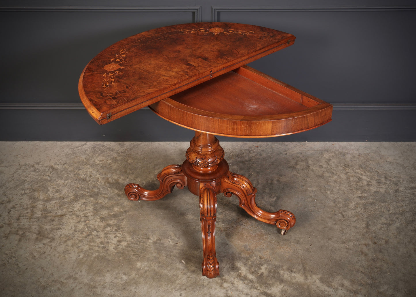 Victorian Marquetry Inlaid Burr Walnut Card Table