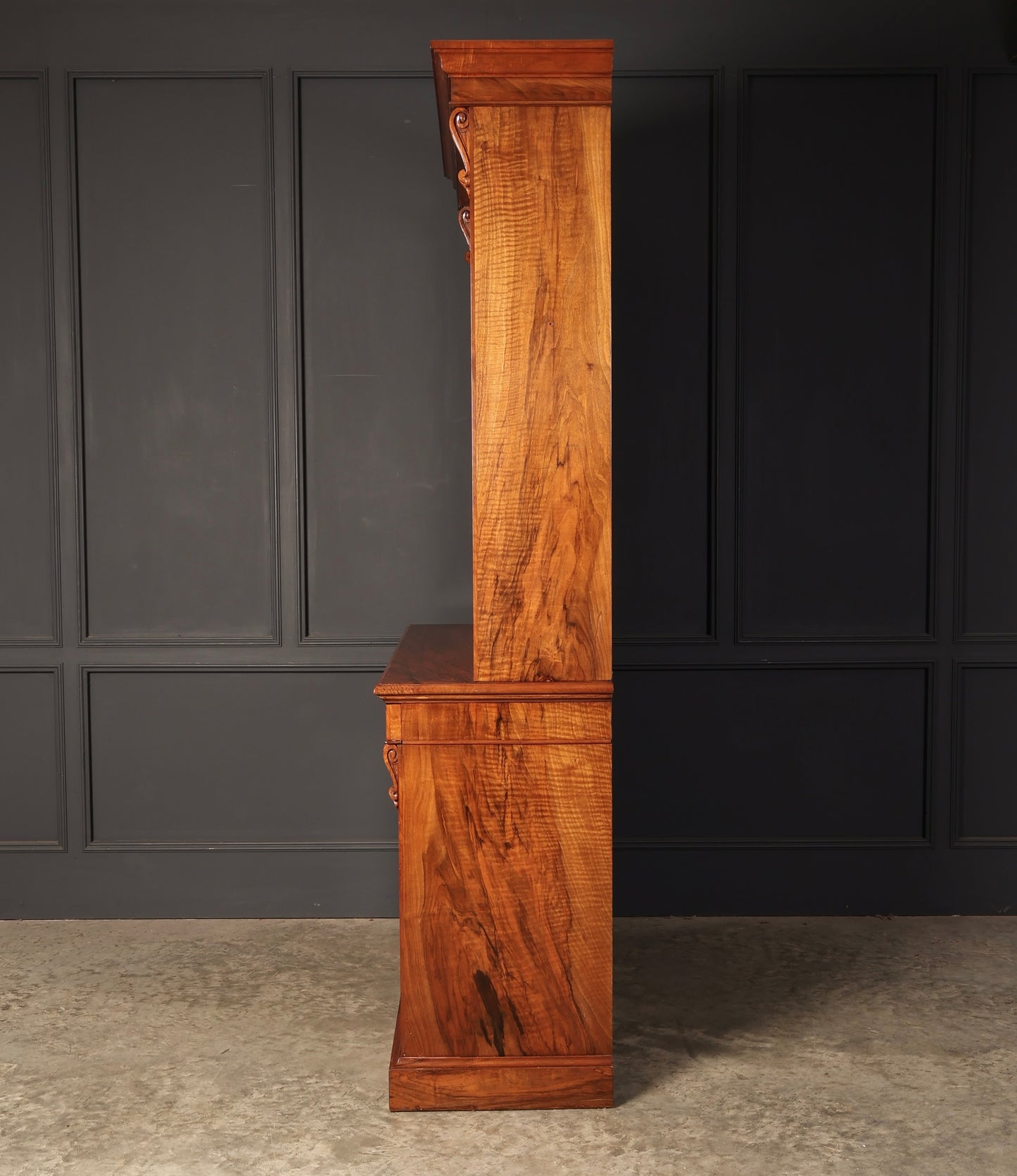 Fine William IV Walnut Glazed Bookcase