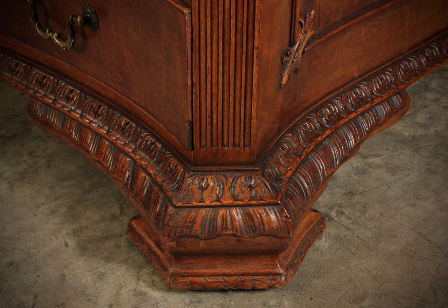 Magnificent Serpentine Mahogany Partners Desk